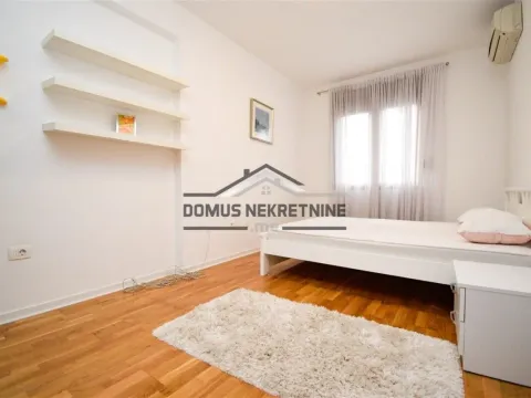Izdavanje, dvosoban stan, 90m², Preko Morače, Podgorica - image 12