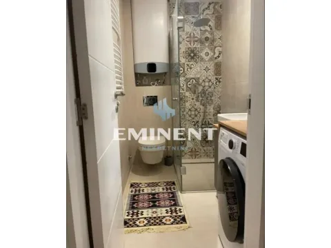 Izdavanje, dvosoban stan, 50m², Južni Bulevar, Vračar Sve Podlokacije - image 11