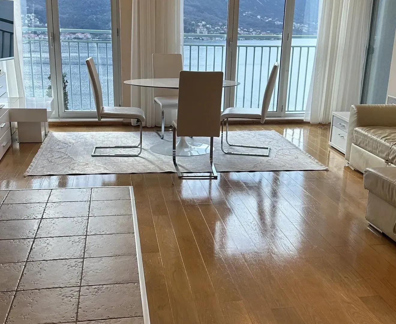Sale, two bedroom apartment, 75m², Kotor, Crna Gora