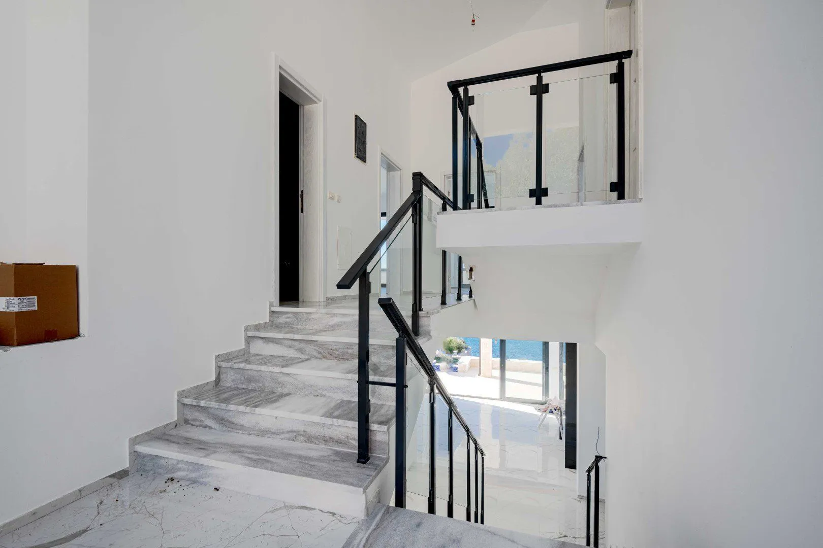 Sale, house, 370m², Utjeha, Bar