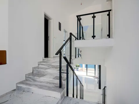 Prodaja, kuća, 370m², Utjeha, Bar - image 13