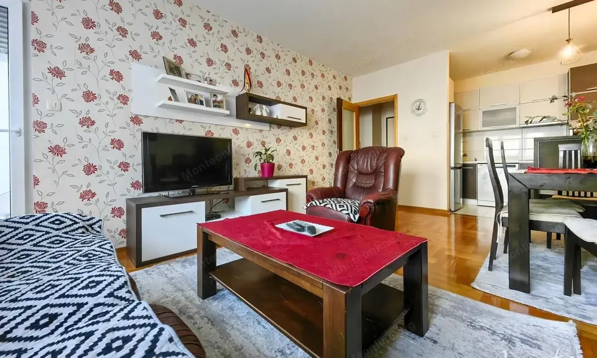 Prodaja, jednosoban stan, 50m², Podgorica, Crna Gora