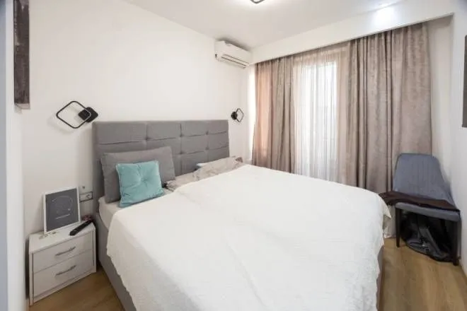 Sale, three bedroom apartment, 60m², Južni Bulevar, Vračar Sve Podlokacije