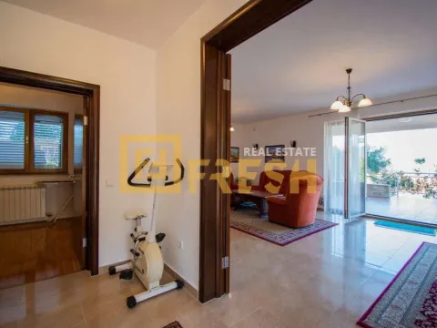 Prodaja, kuća, 275m², Tivat, Crna Gora - image 19