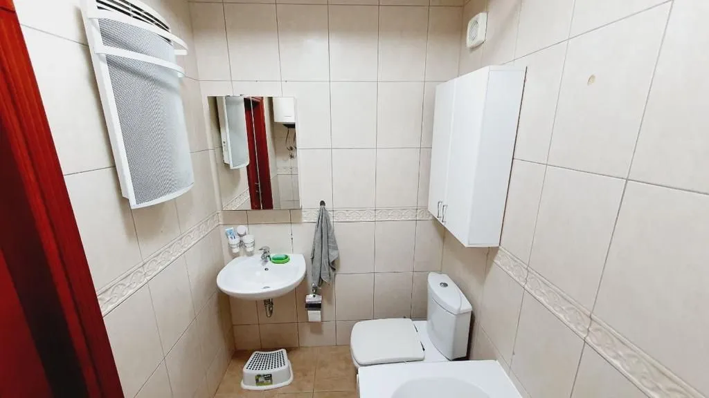 Sale, four bedroom apartment, 180m², Podmaine, Budva