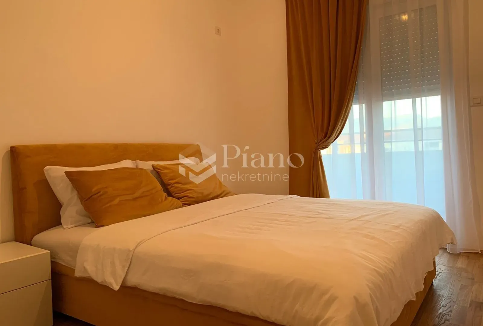 Izdavanje, jednosoban stan, 48m², Stari Aerodrom, Podgorica