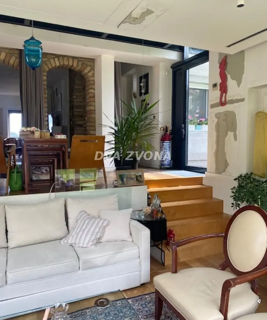 Prodaja, ugostiteljski objekat, 630m², Stari Slankamen, Inđija