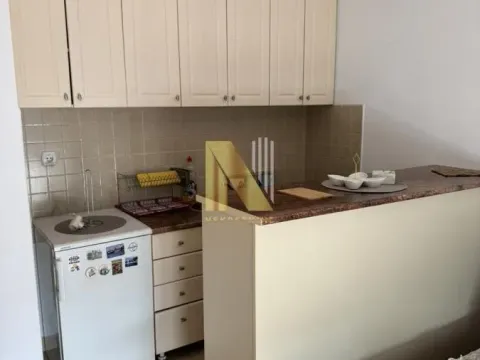 Izdavanje, garsonjera, 24m², Novi Sad, Srbija - image 7