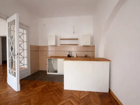 Rent, three bedroom apartment, 120m², Kalenić Pijaca, Vračar Sve Podlokacije - image 5