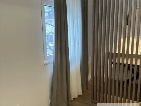 Prodaja, dvosoban stan, 65m², Vračar Centar, Vračar Sve Podlokacije - image 5