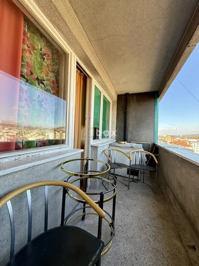 Izdavanje, trosoban stan, 75m², Crveni Pevac, Niš
