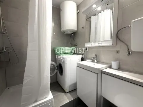 Izdavanje, trosoban stan, 58m², Novi Beograd Blok 28, Novi Beograd Sve Podlokacije - image 13