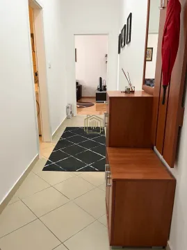 Prodaja, dvosoban stan, 68m², Podgorica, Crna Gora - image 2