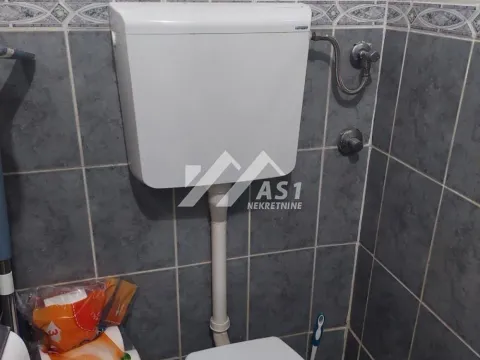 Izdavanje, stan, 25m², Grbavica, Novi Sad Sve Podlokacije - image 11