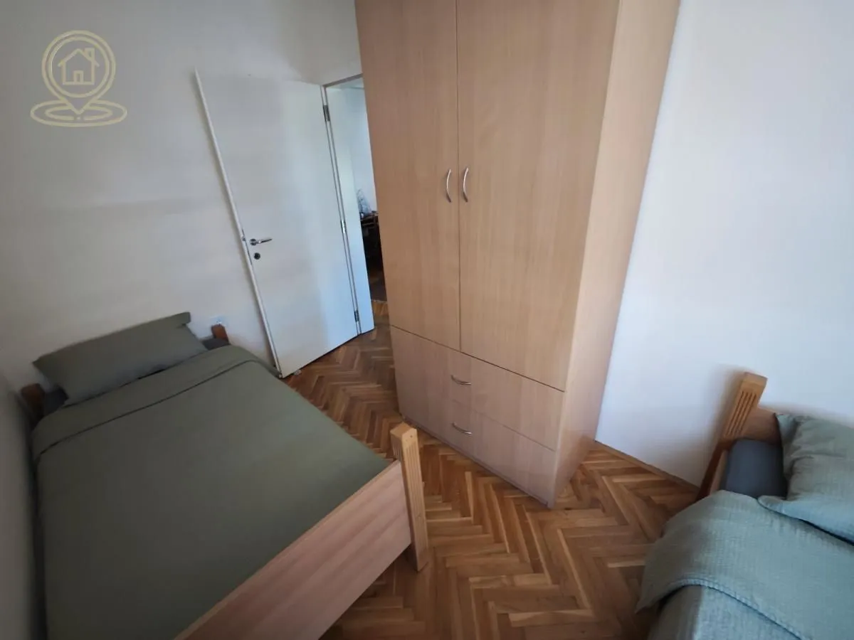 Izdavanje, dvosoban stan, 43m², Grbavica, Novi Sad Sve Podlokacije