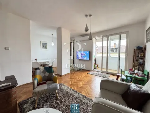 Prodaja, jednosoban stan, 54m², Centar, Podgorica - image 3