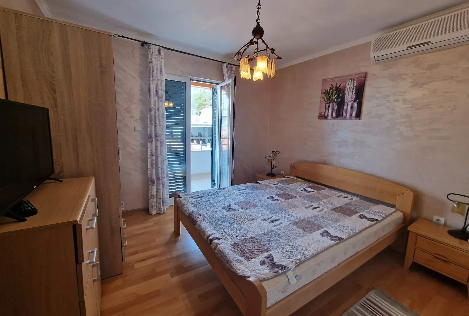 Sale, house, 370m², Sveti Stefan, Budva