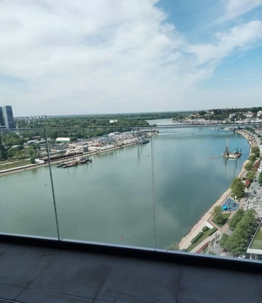 Sale, four bedroom apartment, 176m², Savski Venac, Beograd