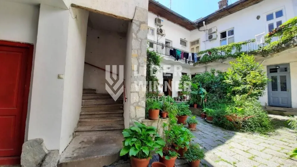 Sale, apartment, 82m², Stari Grad, Beograd