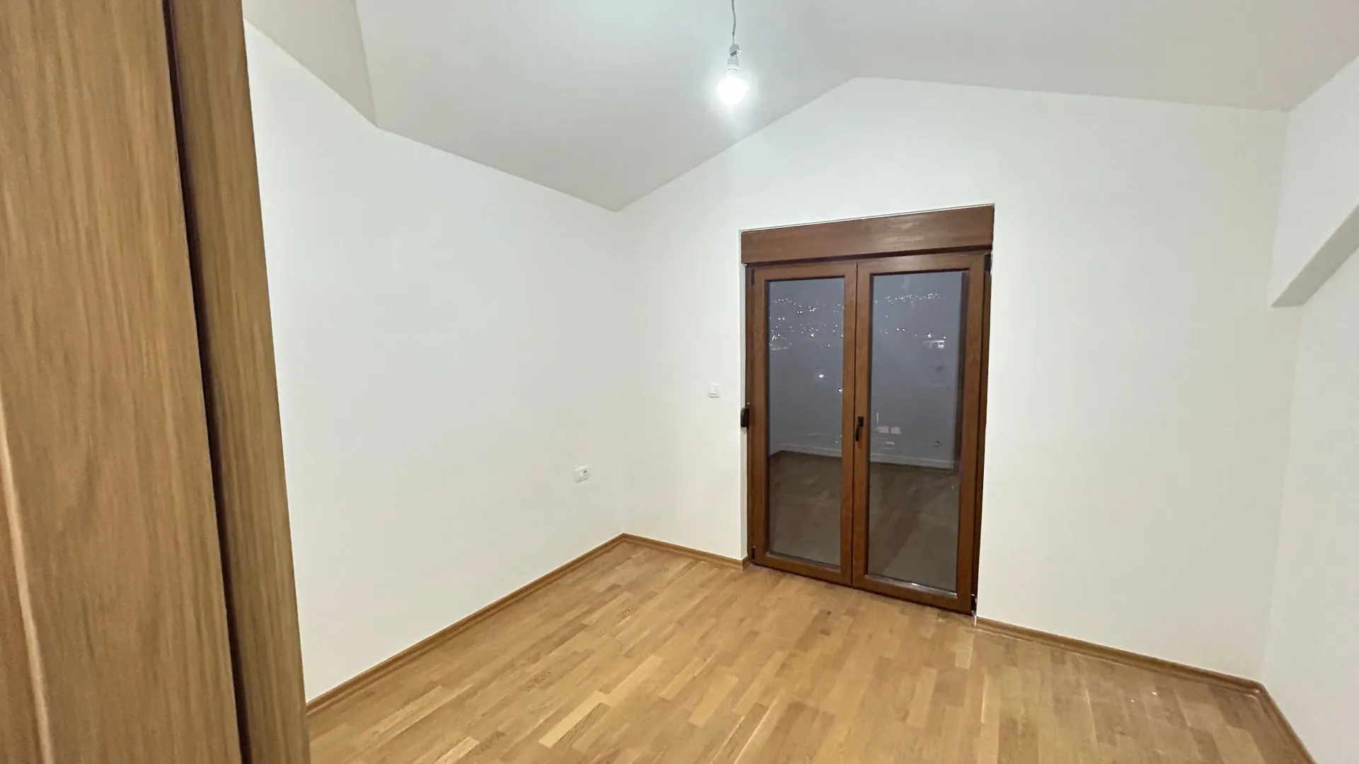 Prodaja, jednosoban stan, 53m², Stari Aerodrom, Podgorica