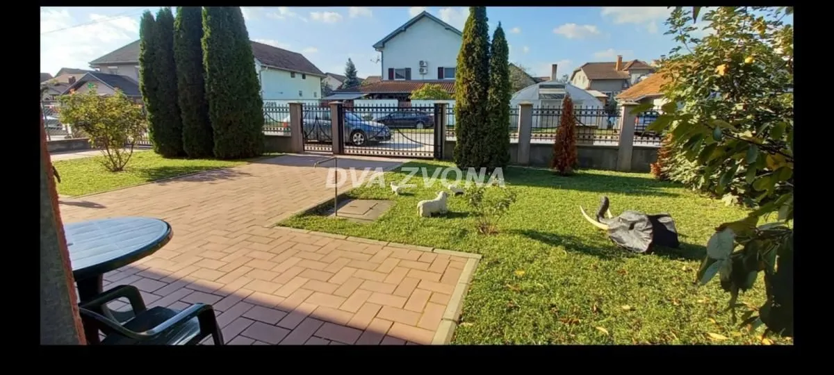 Prodaja, kuća, 179m², Adice, Novi Sad Sve Podlokacije