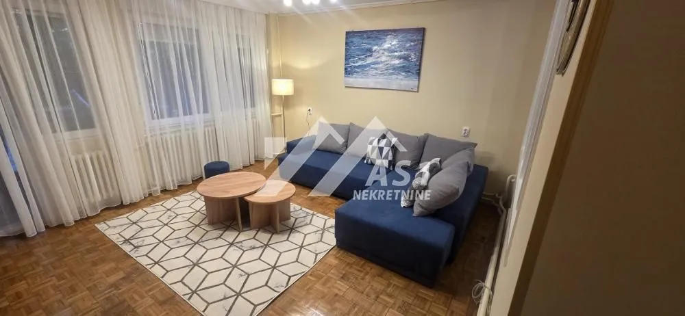 Izdavanje, jednosoban stan, 43m², Liman 3, Novi Sad Sve Podlokacije