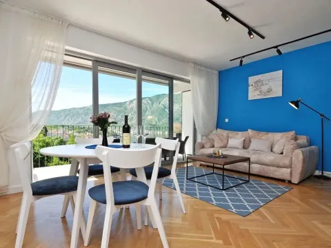 Prodaja, jednosoban stan, 52m², Dobrota, Kotor - image 16