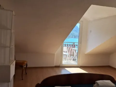 Rent, three bedroom apartment, 90m², Dobrota, Kotor - image 5