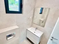 Sale, two bedroom apartment, 72m², Dobrota, Kotor - image 7