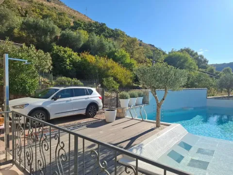 Prodaja, kuća, 219m², Reževići, Budva - image 3
