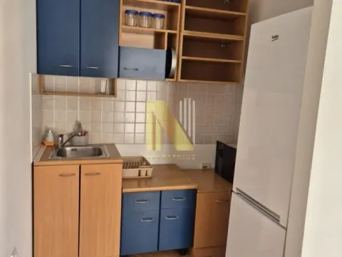 Izdavanje, poslovni prostor, 25m², Centar, Novi Sad - image 6