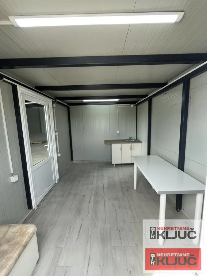 Rent, office space, 270m², Futog, Novi Sad Sve Podlokacije
