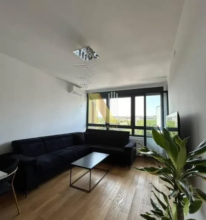 Izdavanje, dvosoban stan, 46m², Salajka, Novi Sad Sve Podlokacije