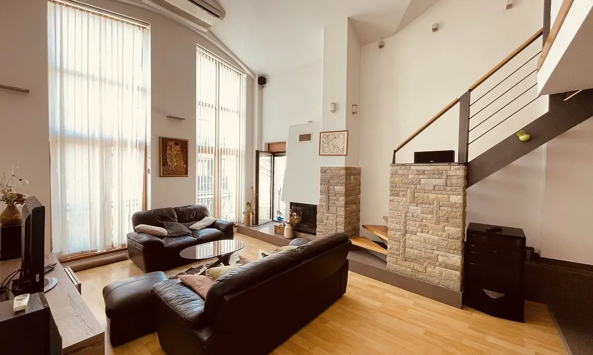 Rent, four bedroom apartment, 118m², Kalenić Pijaca, Vračar Sve Podlokacije