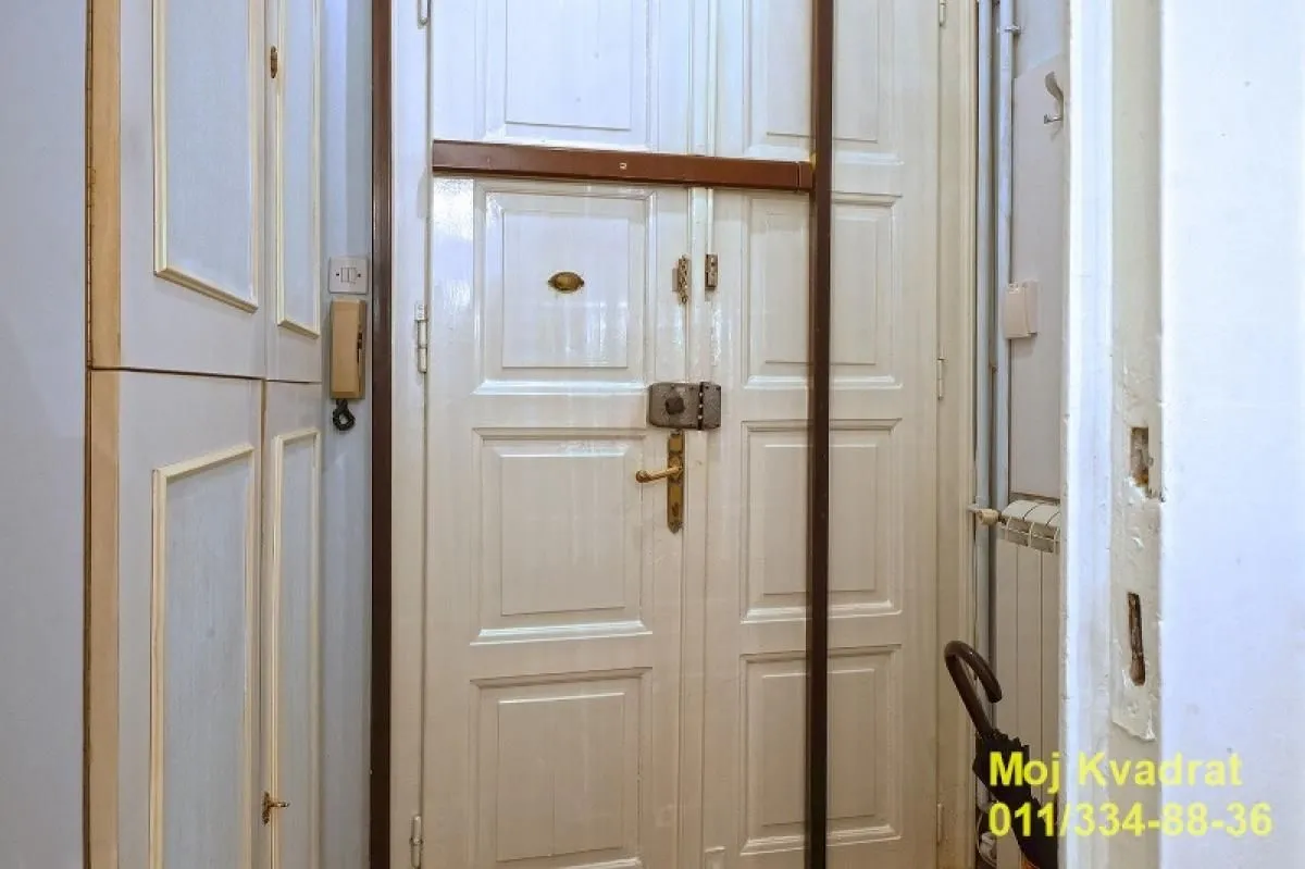 Sale, four bedroom apartment, 121m², Stari Grad, Beograd