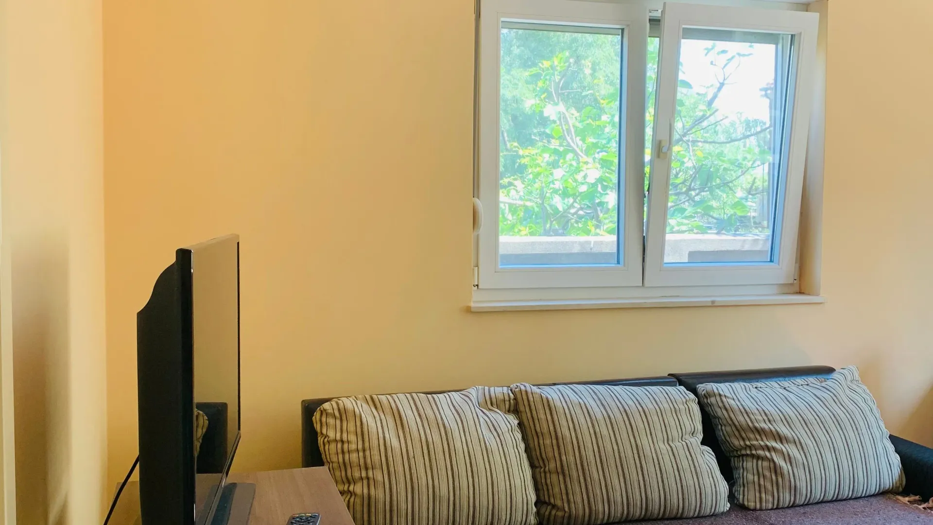 Rent, one bedroom apartment, 36m², Gornja Gorica, Podgorica