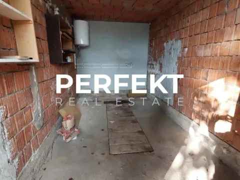 Sale, house, 183m², Pančevo, Srbija - image 12