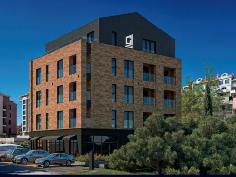 Prodaja, trosoban stan, 159m², Momišići, Podgorica - image 1