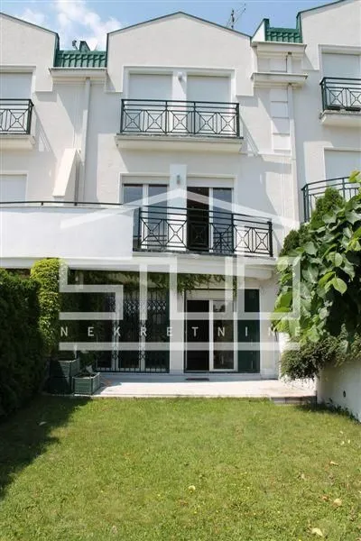 Sale, house, 215m², Savski Venac, Beograd