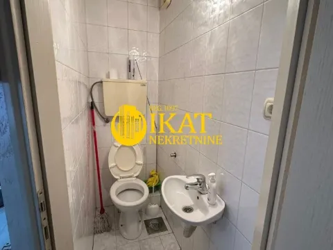 Rent, one bedroom apartment, 30m², Savski Venac, Beograd - image 5