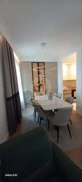 Izdavanje, trosoban stan, 85m², Savski Venac, Beograd - image 2