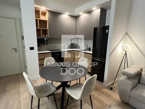 Rent, two bedroom apartment, 51m², Savski Venac, Beograd - image 9