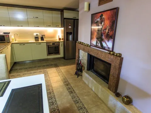 Sale, house, 120m², Perazića do, Budva - image 4