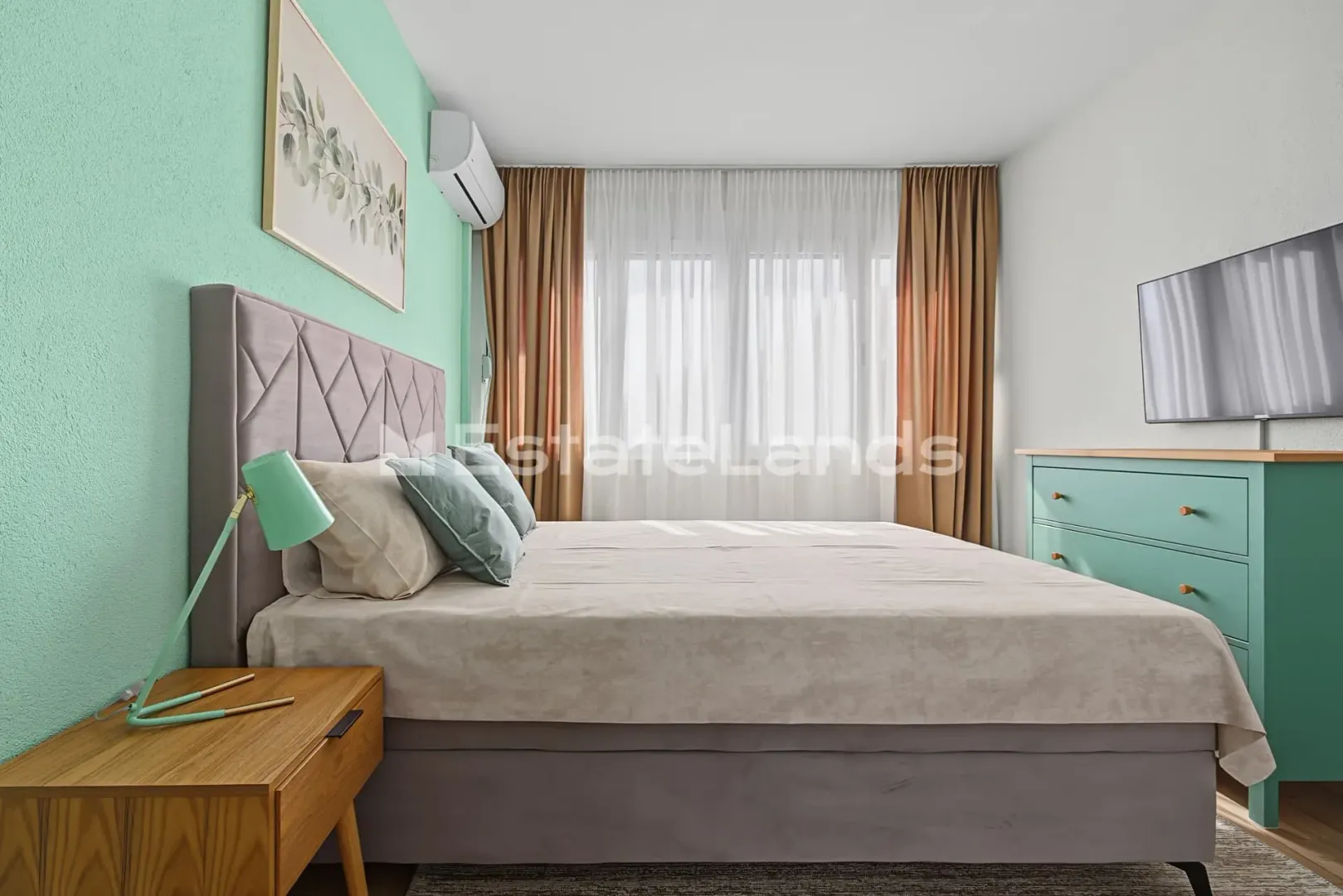 Rent, two bedroom apartment, 52m², Centar, Tivat