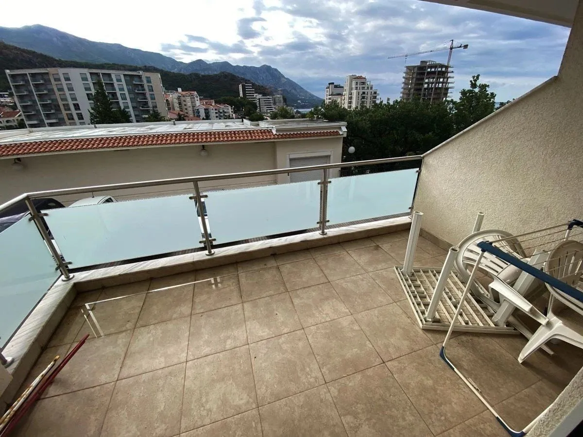 Prodaja, stan, 72m², Bečići, Budva