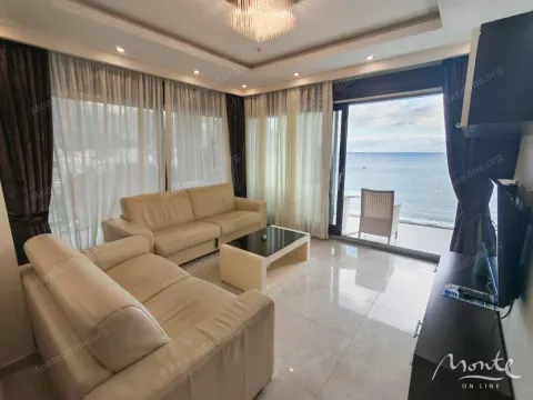 Sale, two bedroom apartment, 83m², Bečići, Budva - image 2
