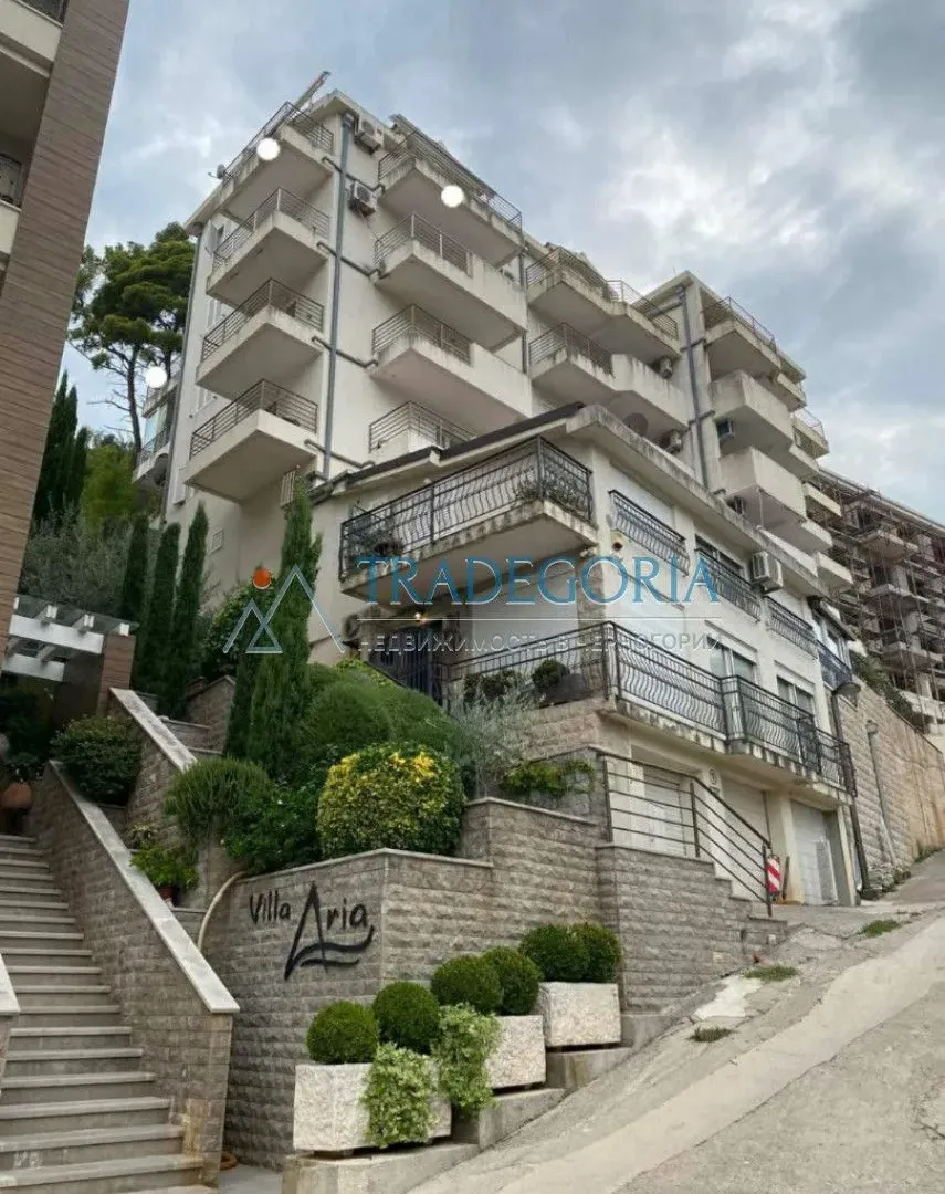 Prodaja, dvosoban stan, 100m², Budva, Crna Gora