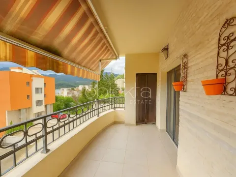 Prodaja, stan, 60m², Tivat, Crna Gora - image 3
