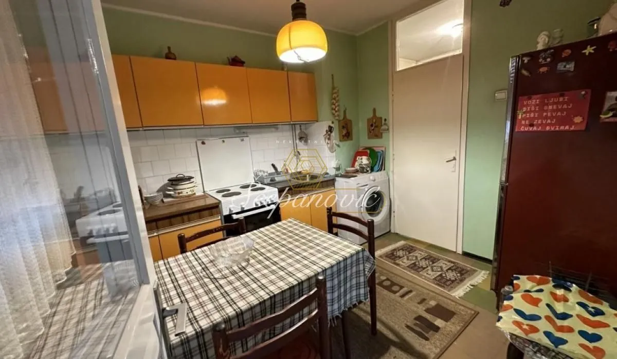 Prodaja, trosoban stan, 81m², Liman 1, Novi Sad Sve Podlokacije