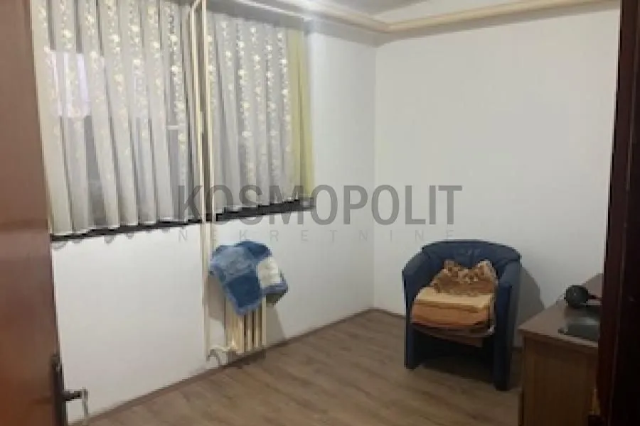 Prodaja, četvorosoban stan, 80m², Višnjička Banja, Palilula Sve Podlokacije